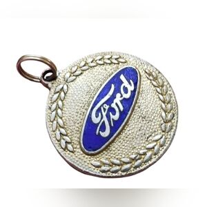 Ozark Ford Pendant MO
